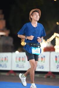 BIB: 140, 77426, 105, 9200
                            <button type="button" onclick="openModal(19778570)" class="btn btn-primary btn-sm float-right btn-popup" data-toggle="modal" data-target=".modal-high-quality">
                        <i class="fas fa-shopping-cart"></i> Add to Cart
                    </button>
                                            <button type="button" onclick="isThisMe(19778570, true)" class="btn btn-success btn-sm float-right btn-popup btn-isme hidden" data-toggle="tooltip" data-placement="bottom" title="นี่คือรูปของคุณใช่ไหม คลิกที่นี่เพื่อเอาเข้าอัลบั้ม">
                        <i class="fas fa-plus"></i> Add to album
                    </button>
                    <button type="button" onclick="isThisMe(19778570, false)" class="btn btn-warning btn-sm float-right btn-popup btn-isnotme hidden">
                        <i class="fas fa-ban"></i> Remove from album
                    </button>